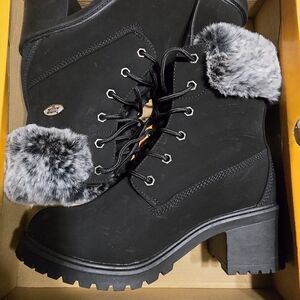 Women's Black Fur-Lined Boots
